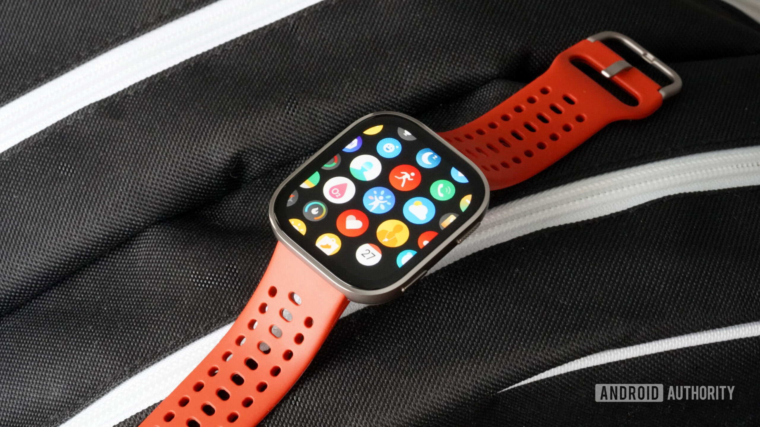 Amazfit Bip 6 Apps An Amazfit Bip 6 displays its app drawer.