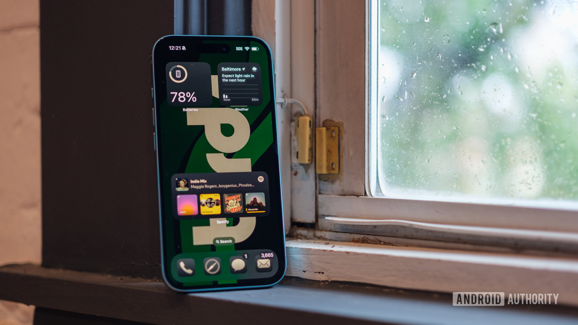 Apple iPhone 16 home screen Apple iPhone 16 home screen
