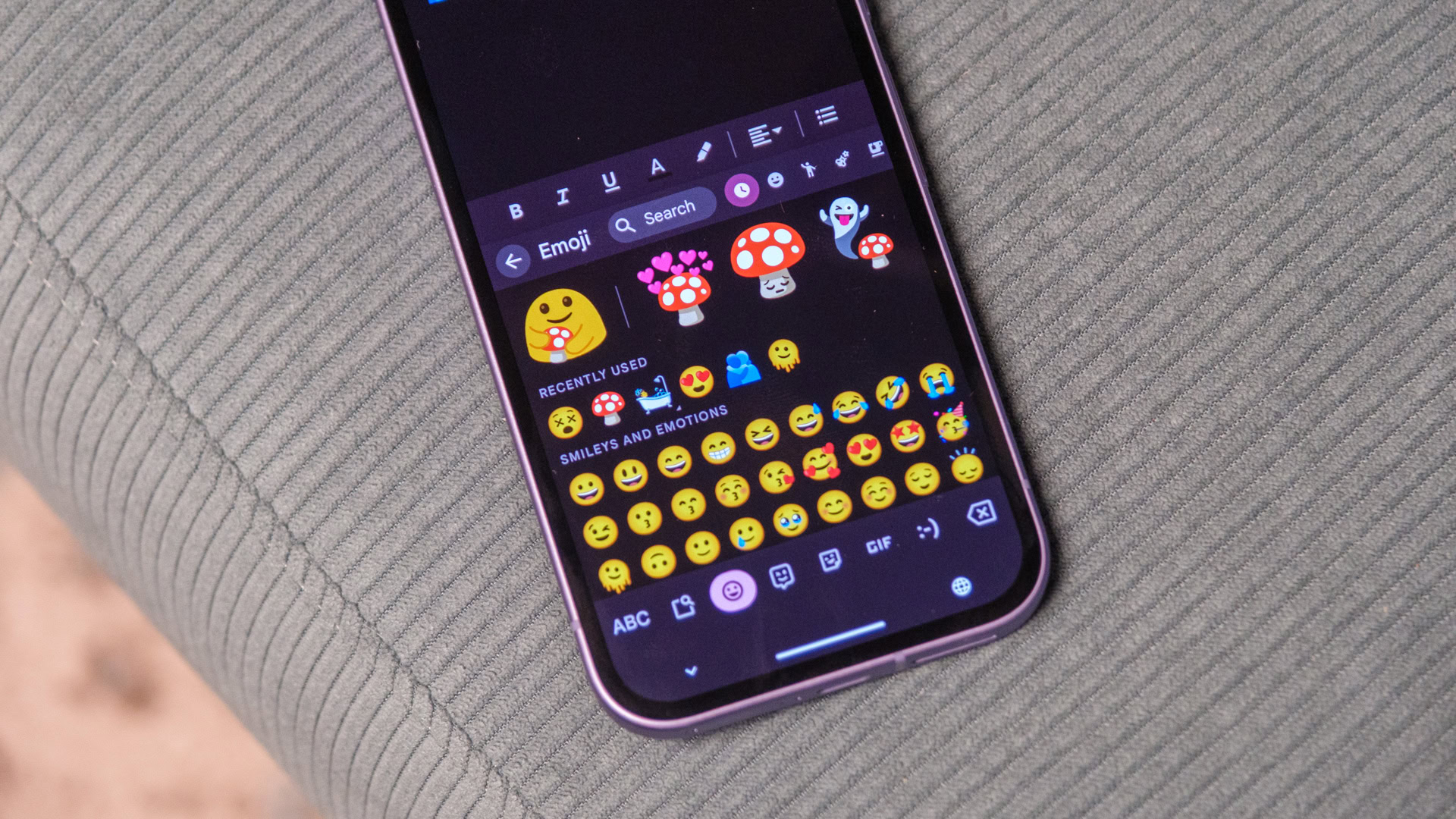 Google Pixel 9a emoji kitchen Google Pixel 9a emoji kitchen