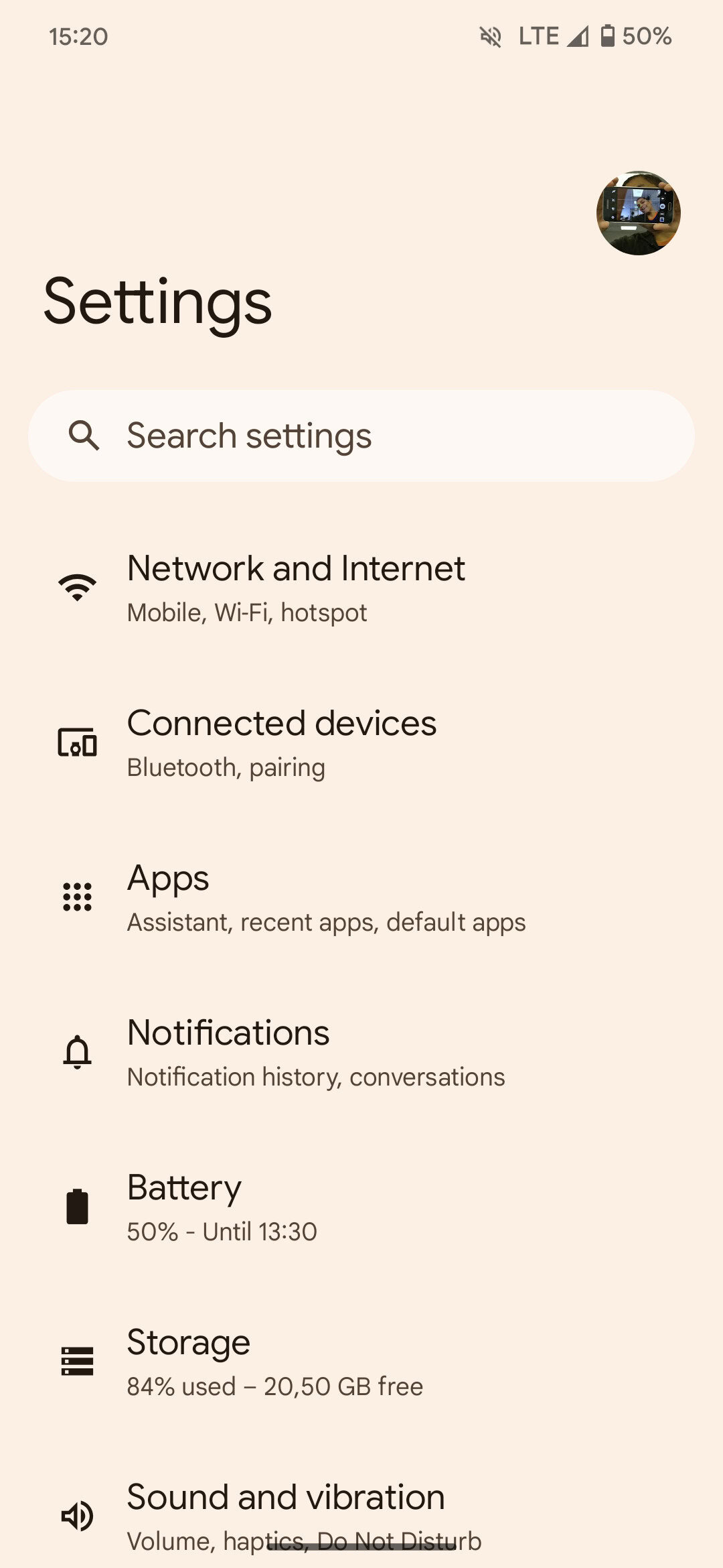 Google Pixel UI screenshot settings menu
