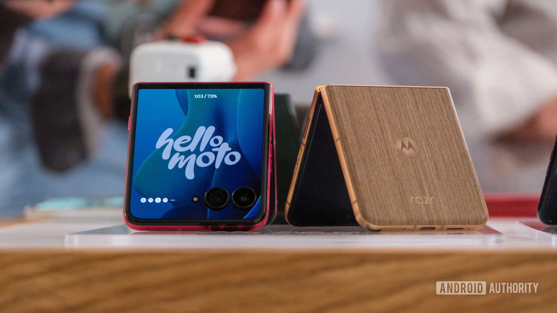 Motorola Razr Ultra woodgrain Motorola Razr Ultra woodgrain