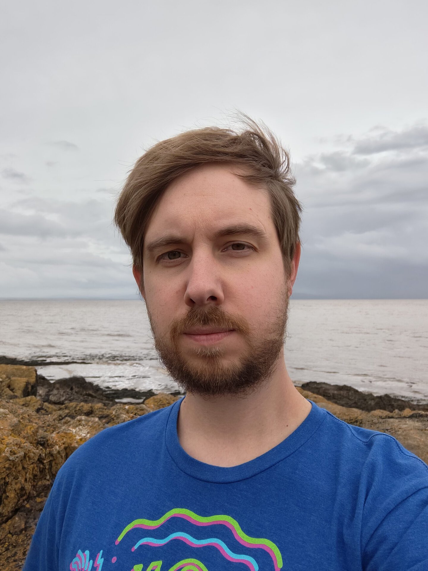 Nothing Phone 2 camera sample selfie