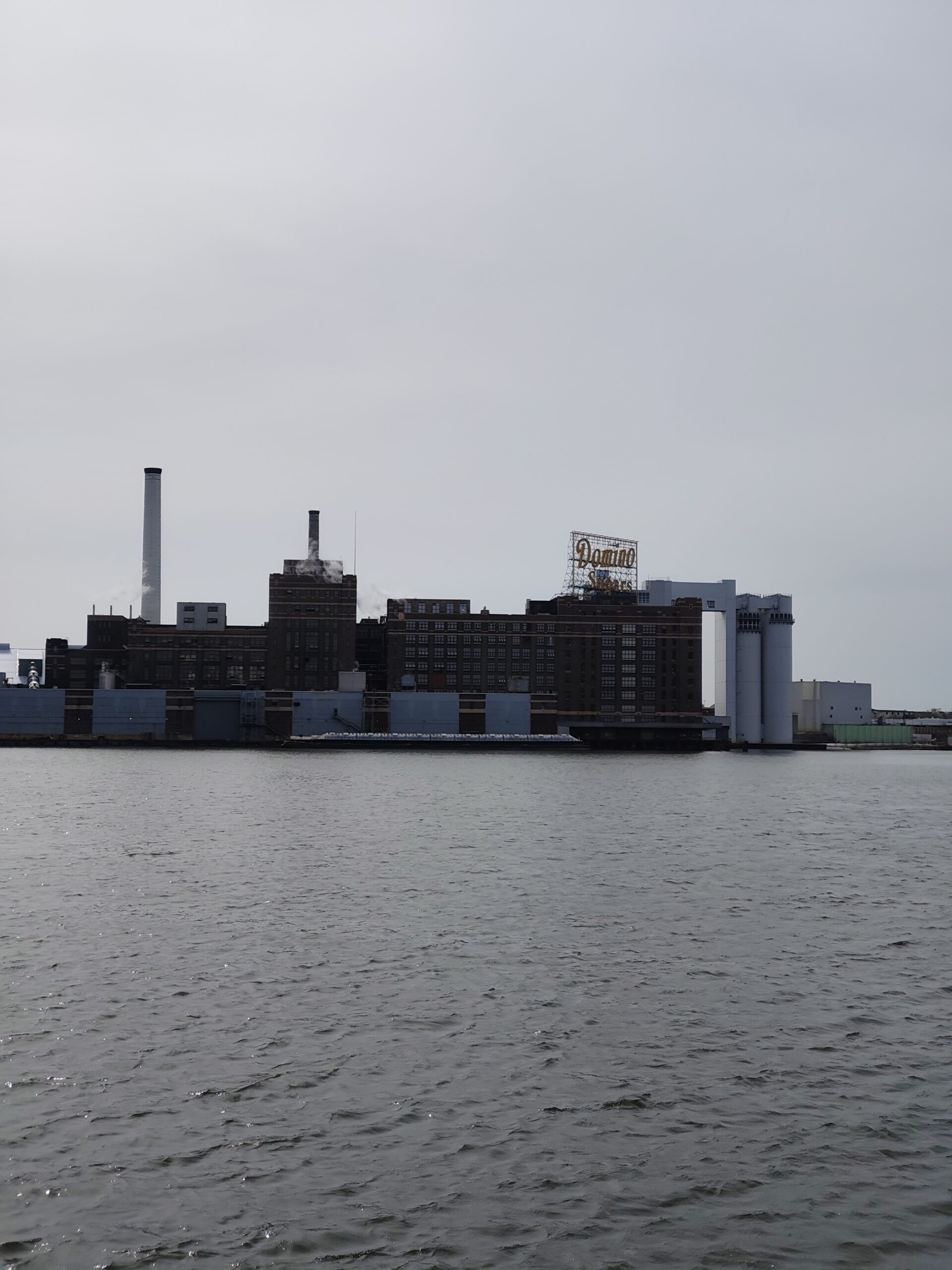 Nothing Phone 3a domino sugar 2x zoom
