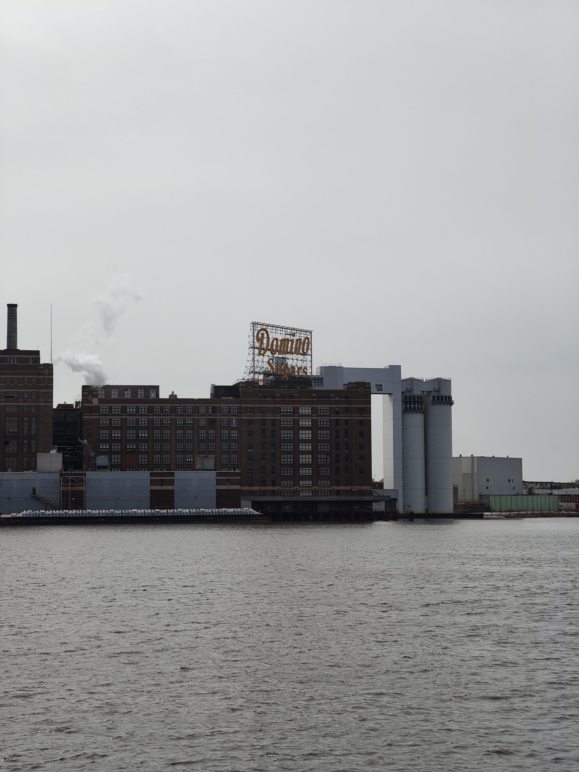 Nothing Phone 3a Pro domino sugar 3x zoom