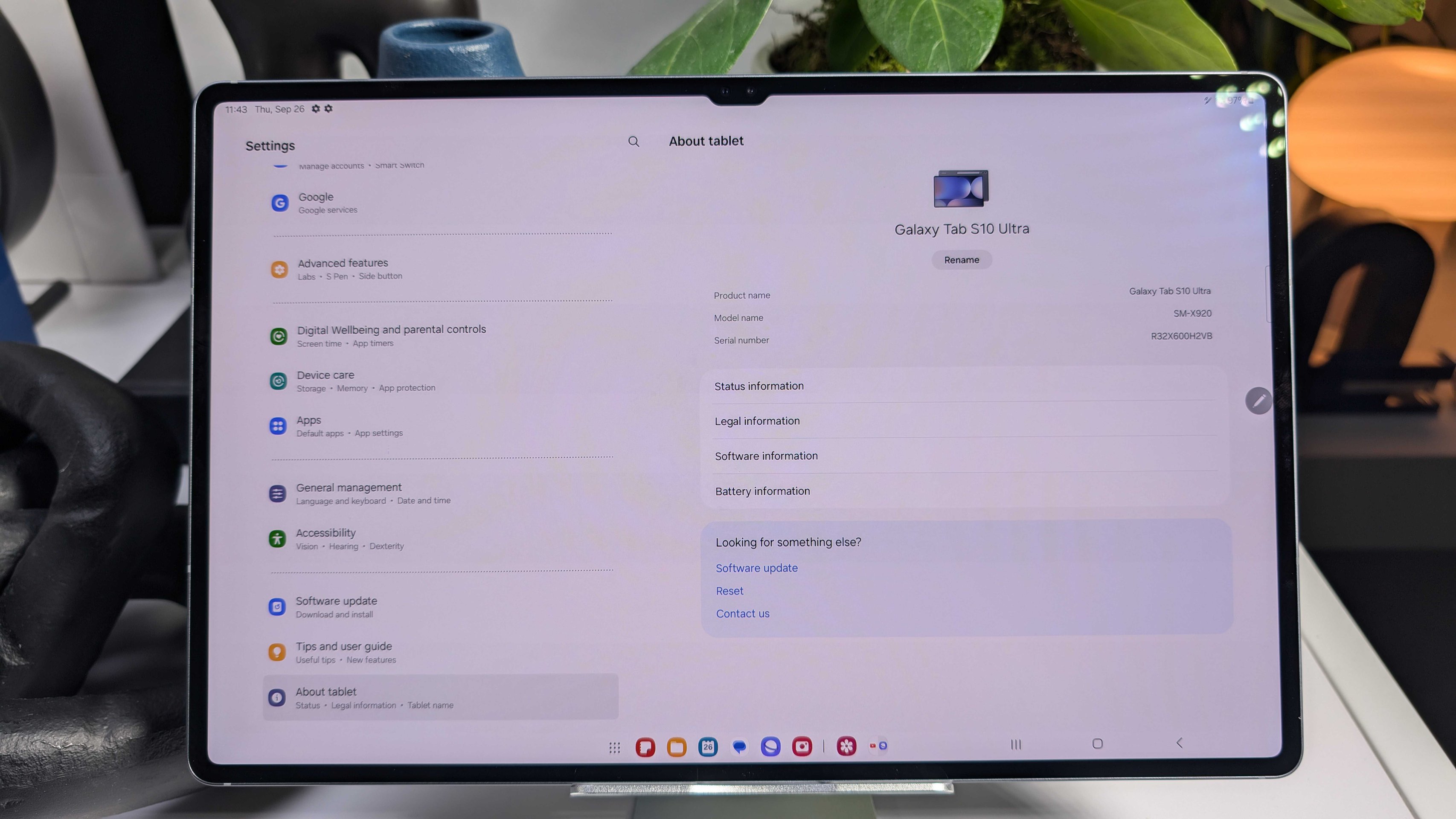 Galaxy Tab S10 Ultra hands on images