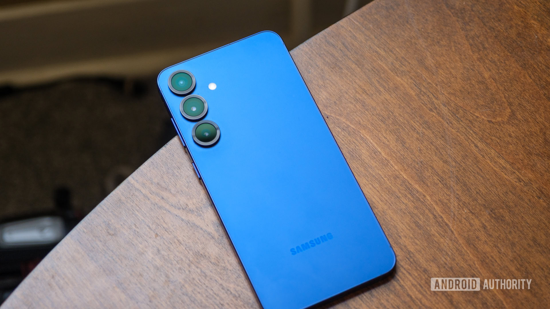 Samsung Galaxy S25 Plus blue on table Samsung Galaxy S25 Plus blue on table