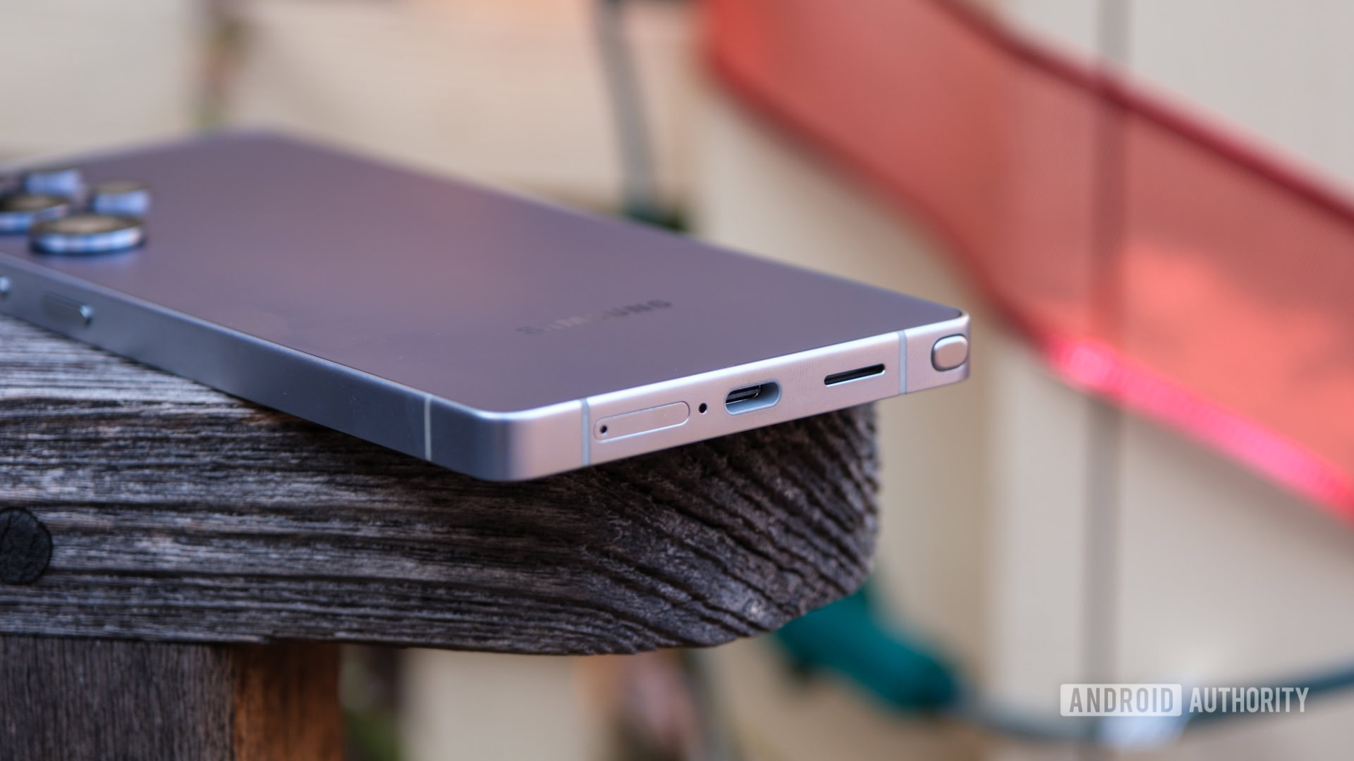 Samsung Galaxy S25 Ultra S Pen and USB C port Samsung Galaxy S25 Ultra S Pen and USB C port
