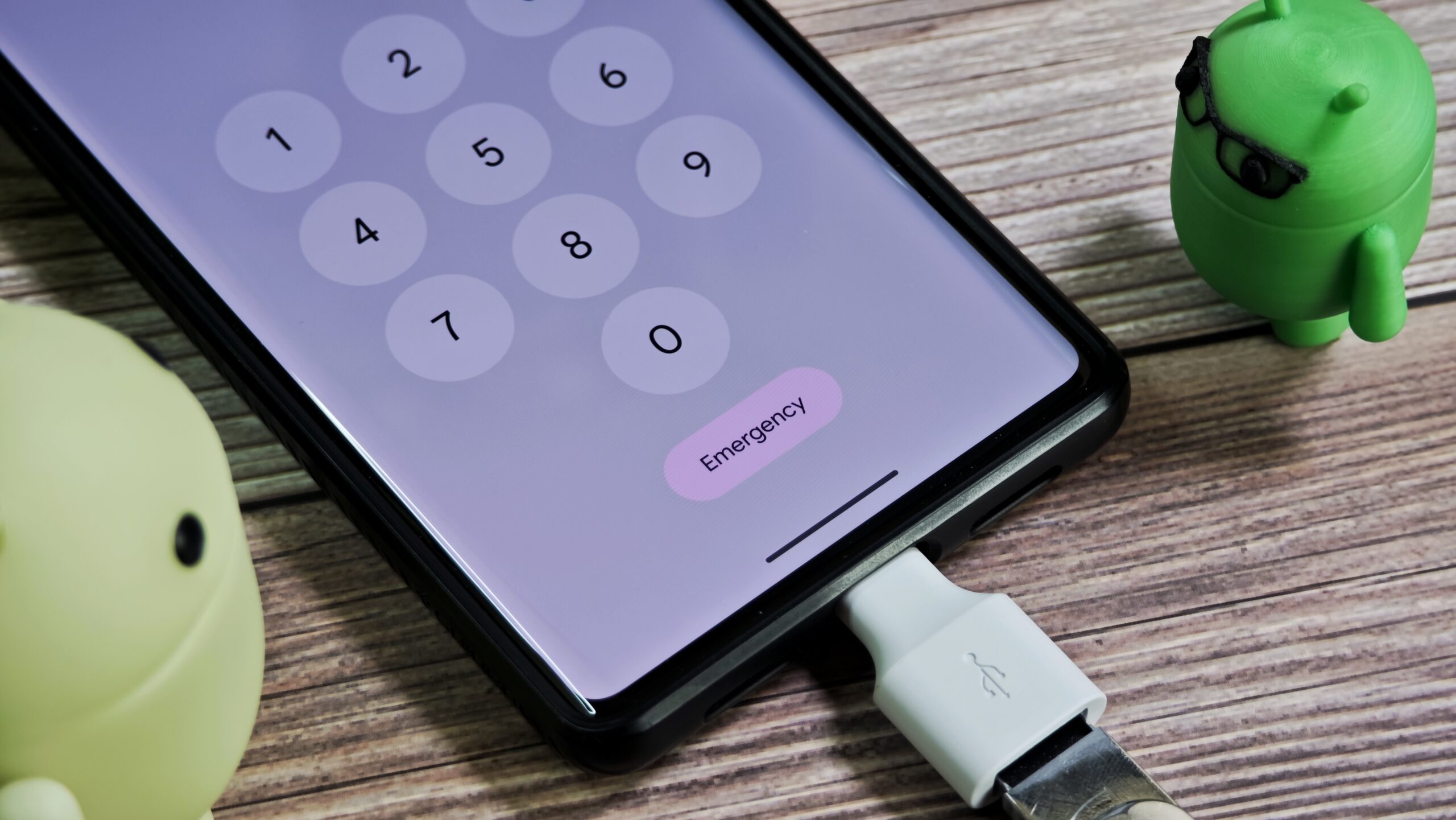 USB stick plugged into an Android phone while locked hero image USB stick plugged into an Android phone while locked hero image