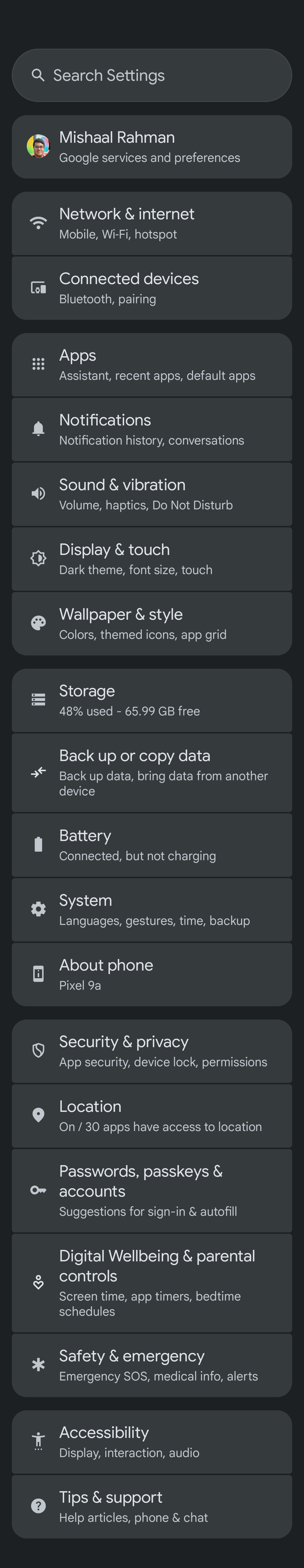 Current top level Settings dark design in Android 15